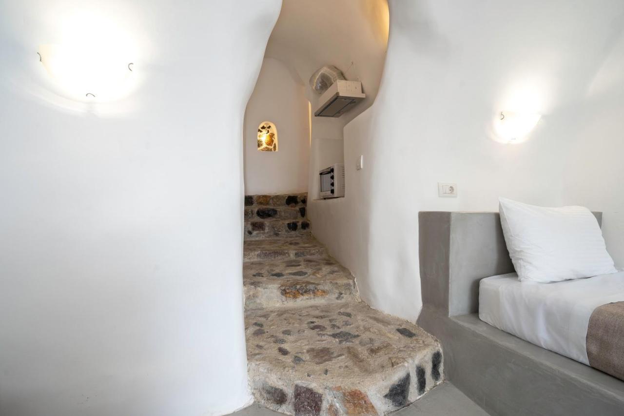 피르고스 Deltami Santorini 아파트 외부 사진